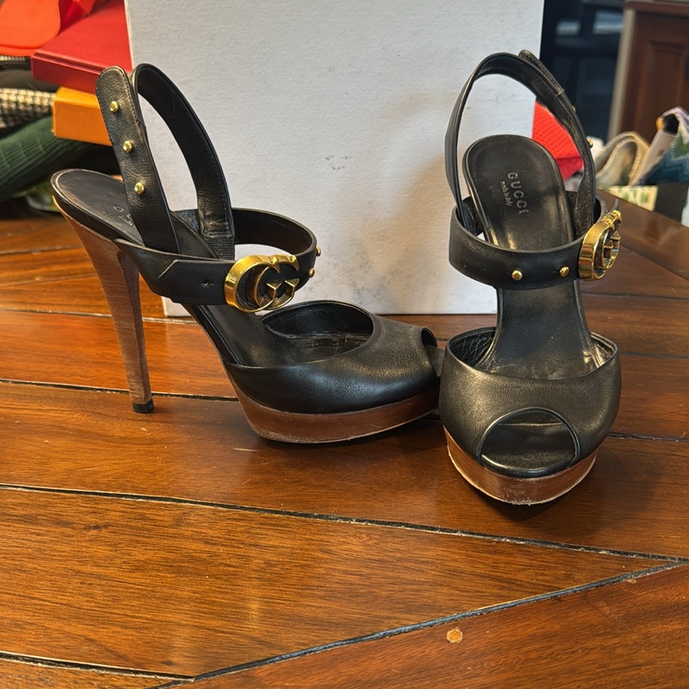 Gucci marmont leather platform stiletto